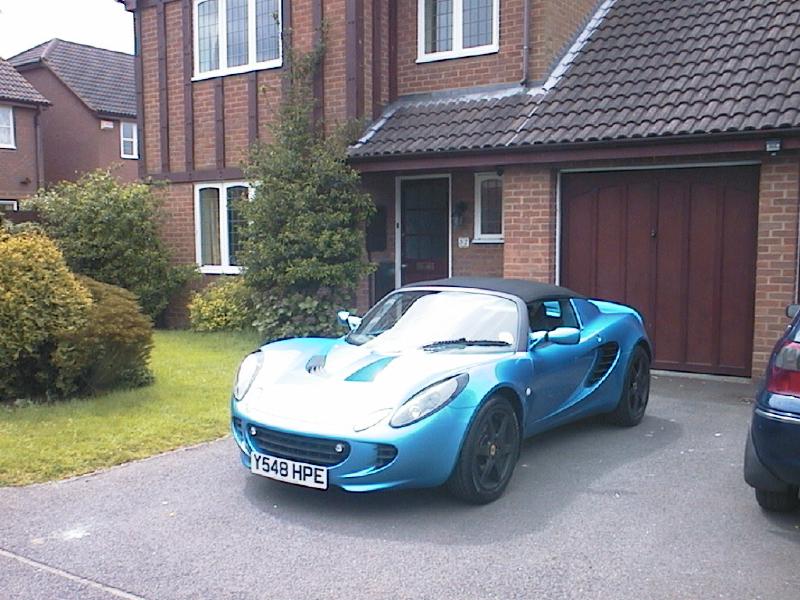 Laser Blue S2 Elise with black wheels